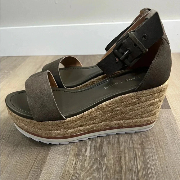 NWOT Marc Fisher Zako Suede Espadrille 6W - Picture 1 of 8